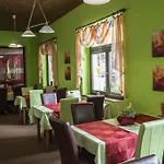 Centrum Ξενοδοχείο 3*