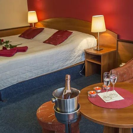 Centrum Hotel 3*